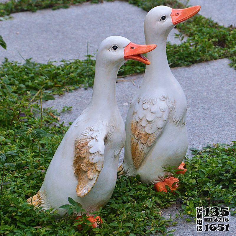 公園景區(qū)玻璃鋼仿真動(dòng)物鴨子雕塑 公園景區(qū)玻璃鋼仿真動(dòng)物鴨子雕塑